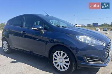 Хэтчбек Ford Fiesta 2014 в 
