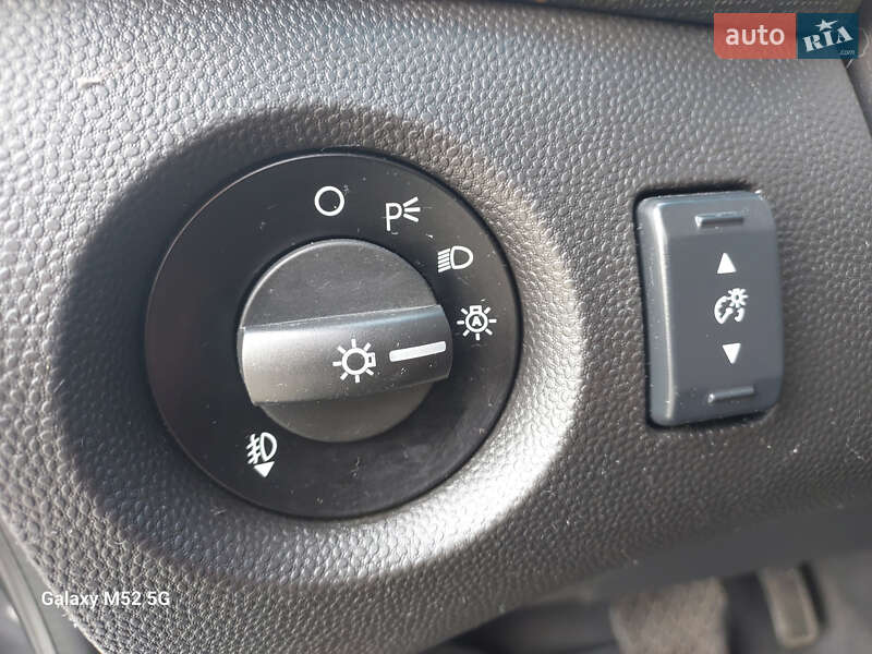 Хетчбек Ford Fiesta 2018 в Києві фото 18 Хетчбек Ford Fiesta 2018 в Києві