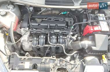 Хэтчбек Ford Fiesta 2010 в 