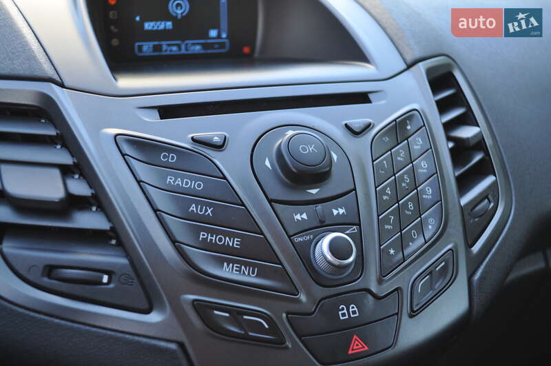 Хэтчбек Ford Fiesta 2013 в Киеве фото 45 Хэтчбек Ford Fiesta 2013 в Киеве
