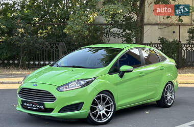Седан Ford Fiesta 2014 в Миколаєві