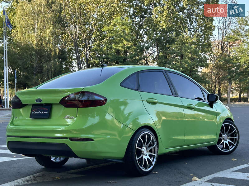 Седан Ford Fiesta 2014 в Николаеве фото 5 Седан Ford Fiesta 2014 в Николаеве