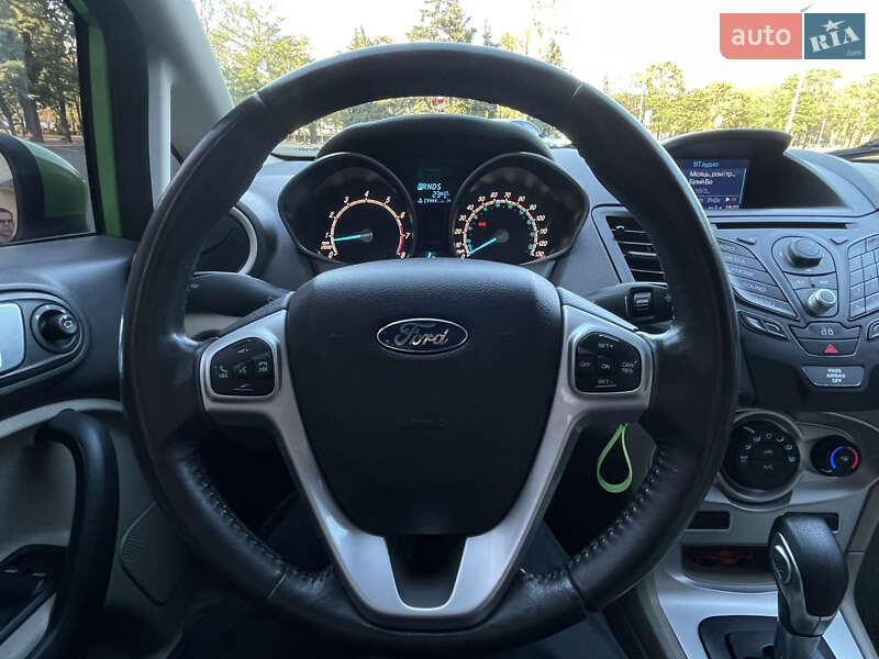 Седан Ford Fiesta 2014 в Николаеве фото 10 Седан Ford Fiesta 2014 в Николаеве