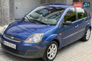 Хэтчбек Ford Fiesta 2007 в 