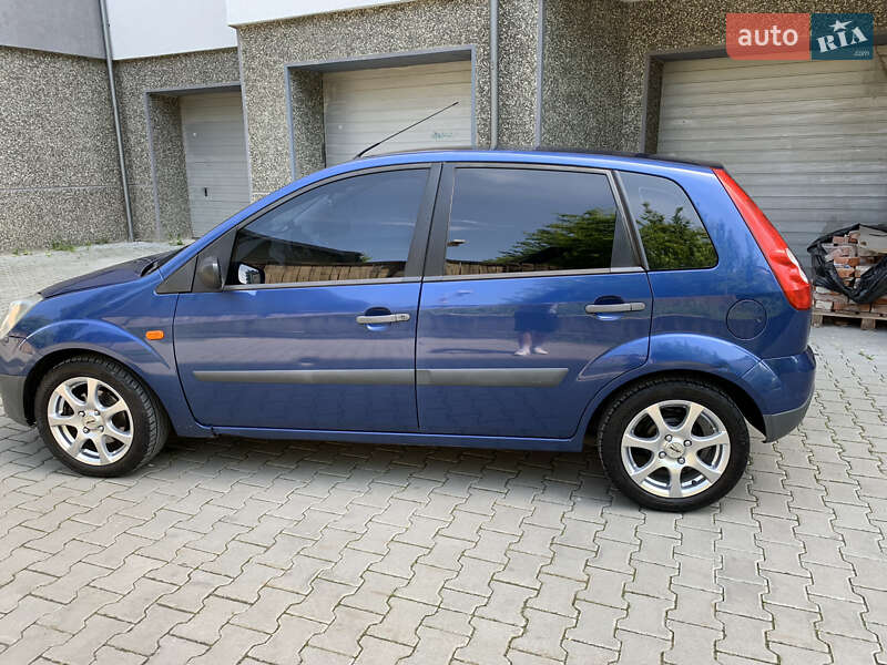 Хэтчбек Ford Fiesta 2007 в Ивано-Франковске