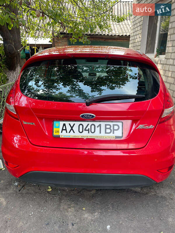 Хэтчбек Ford Fiesta 2012 в Краснограде фото 3 Хэтчбек Ford Fiesta 2012 в Краснограде