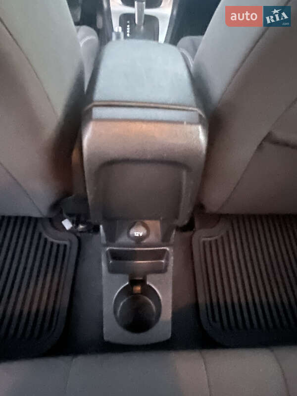 Хэтчбек Ford Fiesta 2013 в Измаиле