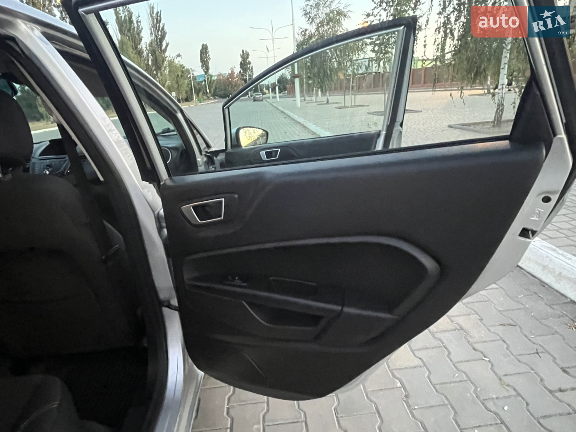 2013 Ford Fiesta - мініатюра 17