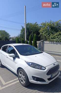 Хетчбек Ford Fiesta 2014 в Львові