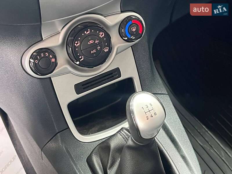 Хэтчбек Ford Fiesta 2012 в Одессе