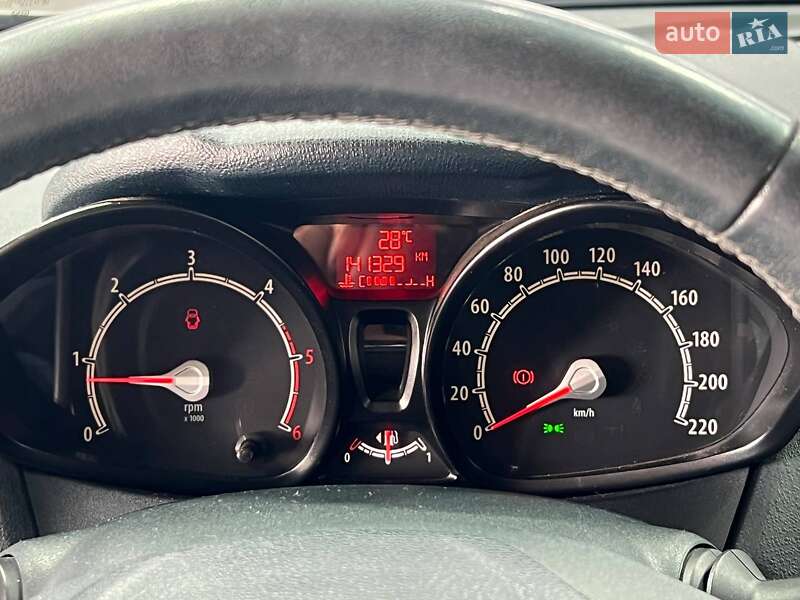 Хэтчбек Ford Fiesta 2012 в Одессе