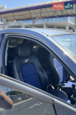 Хэтчбек Ford Fiesta 2007 в 