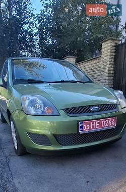 Хэтчбек Ford Fiesta 2008 в 