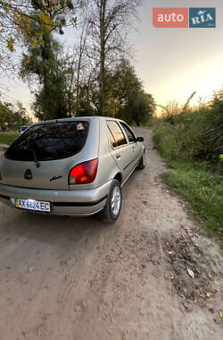 Хэтчбек Ford Fiesta 1997 в 