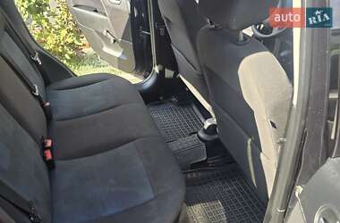 Хэтчбек Ford Fiesta 2006 в 
