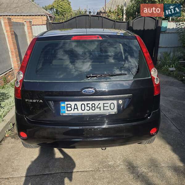 Хэтчбек Ford Fiesta 2006 в Кропивницком