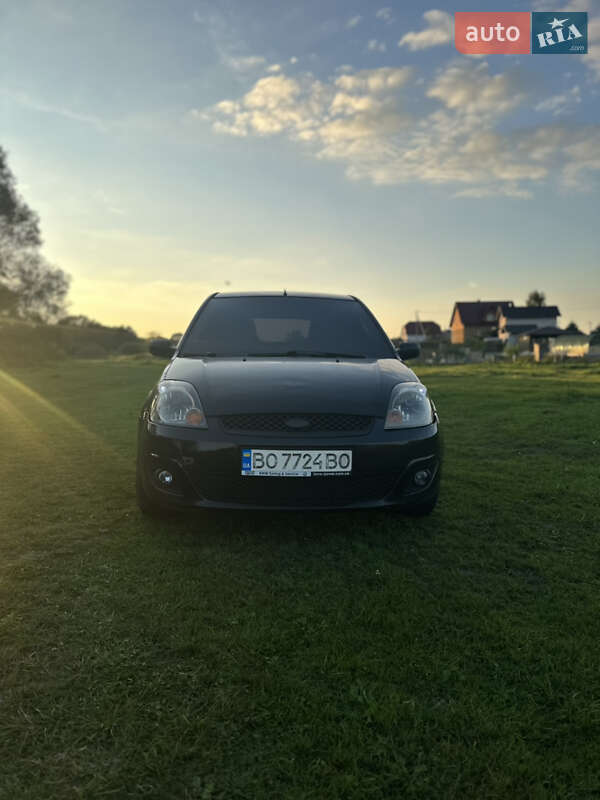 Хэтчбек Ford Fiesta 2008 в Славуте фото 2 Хэтчбек Ford Fiesta 2008 в Славуте