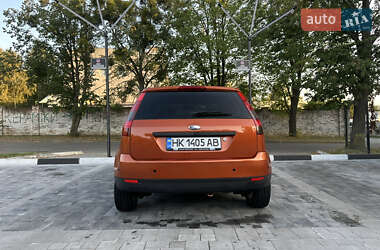 Хэтчбек Ford Fiesta 2003 в 