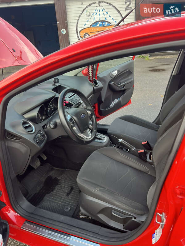 Седан Ford Fiesta 2016 в Киеве фото 26 Седан Ford Fiesta 2016 в Киеве