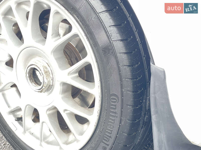 Хэтчбек Ford Fiesta 2016 в Ивано-Франковске фото 38 Хэтчбек Ford Fiesta 2016 в Ивано-Франковске