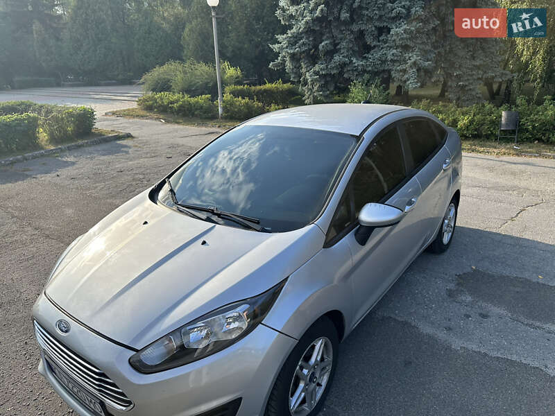 Седан Ford Fiesta 2018 в Броварах