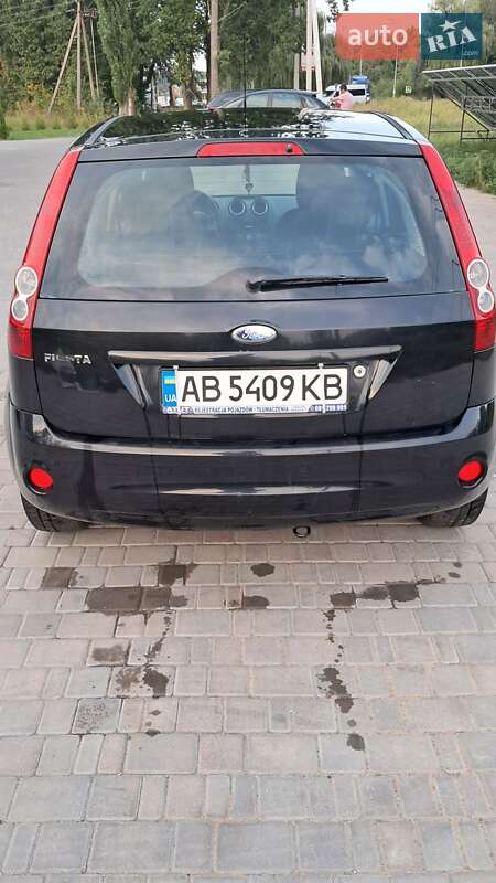 Хэтчбек Ford Fiesta 2005 в Виннице
