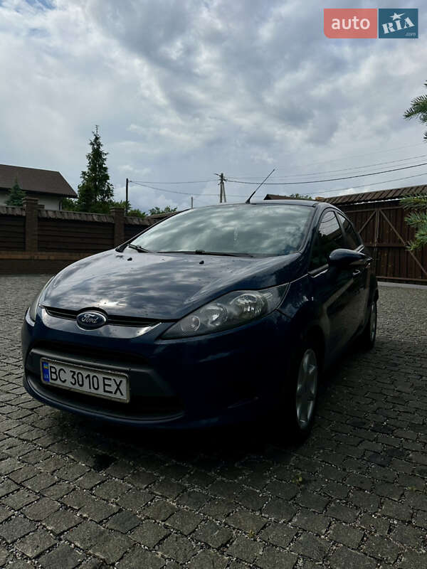 Хетчбек Ford Fiesta 2011 в Полтаві