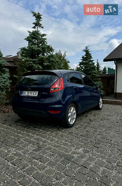 Хэтчбек Ford Fiesta 2011 в Полтаве