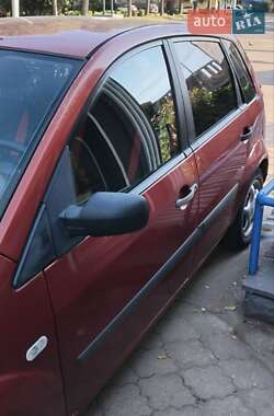 Хэтчбек Ford Fiesta 2006 в 