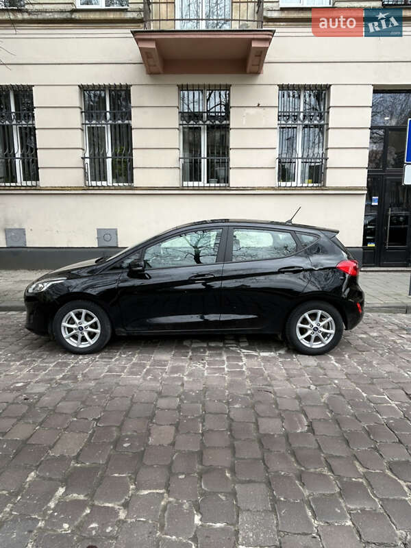 Хэтчбек Ford Fiesta 2017 в Львове фото 3 Хэтчбек Ford Fiesta 2017 в Львове