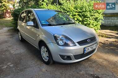 Хетчбек Ford Fiesta 2007 в Умані