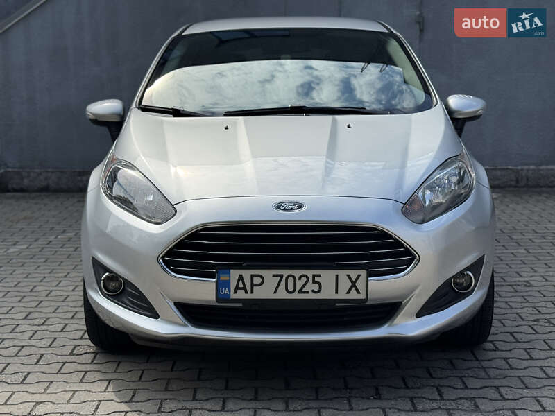 Хэтчбек Ford Fiesta 2017 в Запорожье