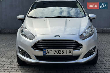 Хэтчбек Ford Fiesta 2017 в 