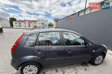 Хэтчбек Ford Fiesta 2007 в Львове