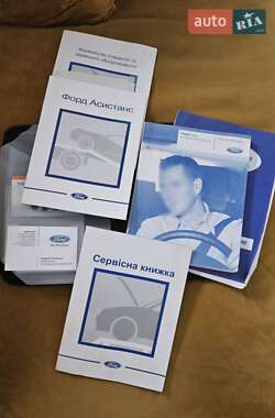 Хэтчбек Ford Fiesta 2011 в 