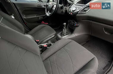 Хэтчбек Ford Fiesta 2013 в Кривом Роге