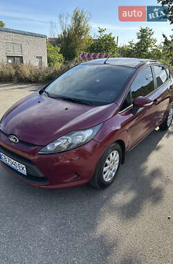 Хетчбек Ford Fiesta 2010 в Чернігові