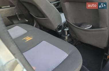 Хэтчбек Ford Fiesta 2008 в 