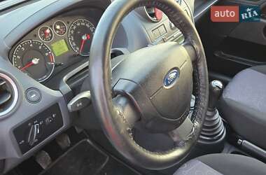 Хэтчбек Ford Fiesta 2008 в 