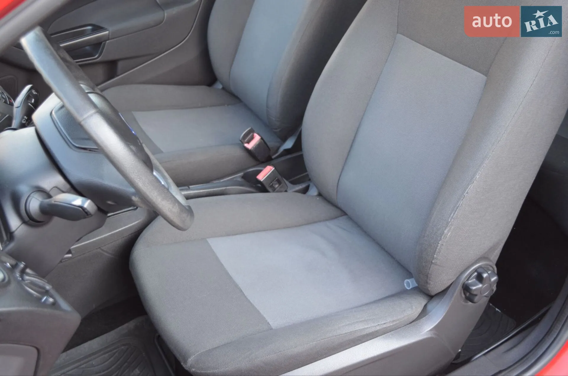 2013 Ford Fiesta - мініатюра 18