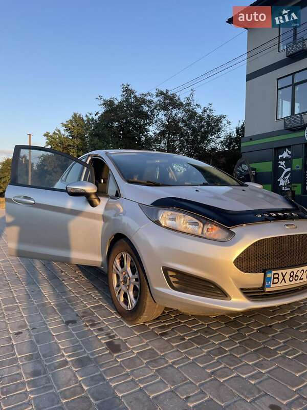 Седан Ford Fiesta 2015 в Житомире фото 27 Седан Ford Fiesta 2015 в Житомире