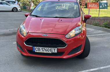 Хетчбек Ford Fiesta 2016 в 