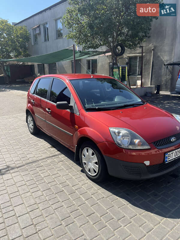 Хэтчбек Ford Fiesta 2007 в Николаеве фото 4 Хэтчбек Ford Fiesta 2007 в Николаеве