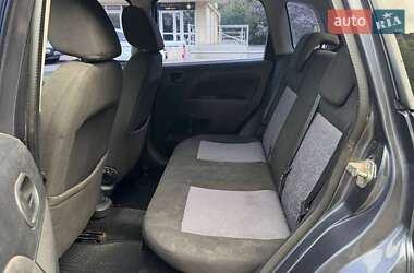 Хэтчбек Ford Fiesta 2008 в 