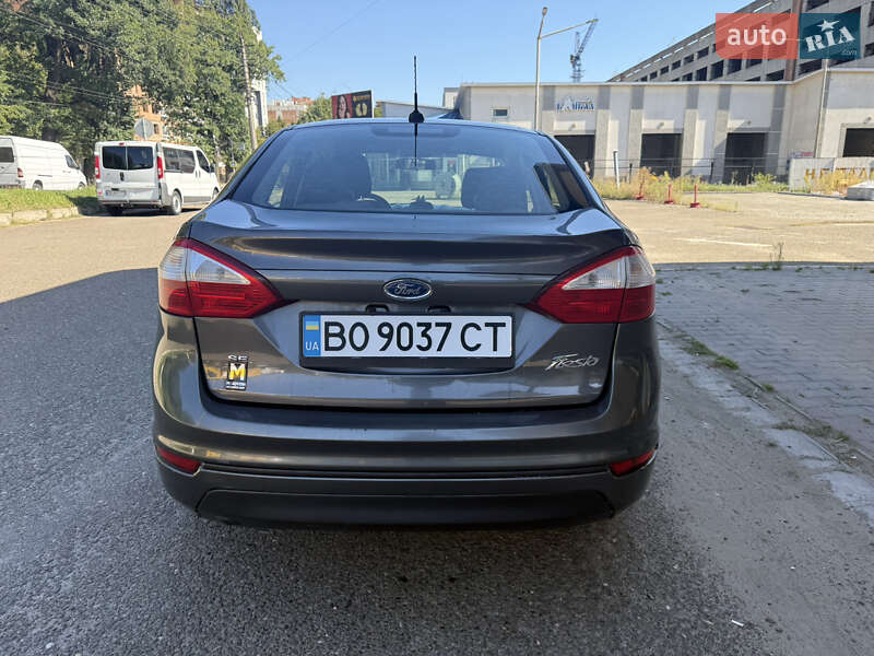 Седан Ford Fiesta 2016 в Чернівцях фото 5 Седан Ford Fiesta 2016 в Чернівцях