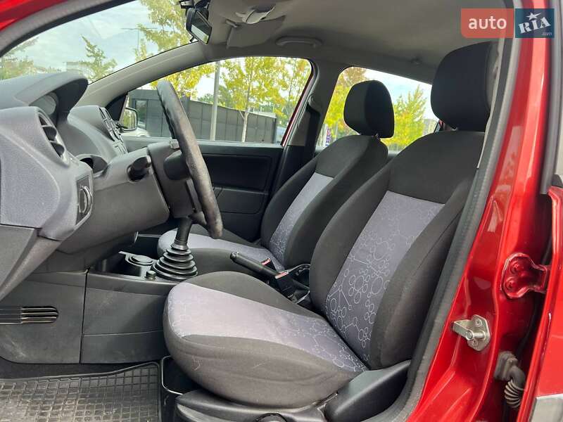 Хетчбек Ford Fiesta 2007 в Києві
