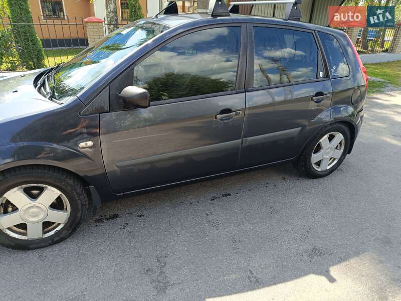 Хэтчбек Ford Fiesta 2008 в Калиновке фото 6 Хэтчбек Ford Fiesta 2008 в Калиновке