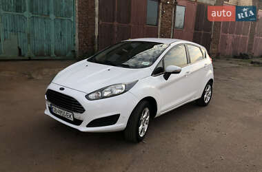 Хэтчбек Ford Fiesta 2015 в Чернигове