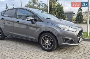Хетчбек Ford Fiesta 2016 в Львові