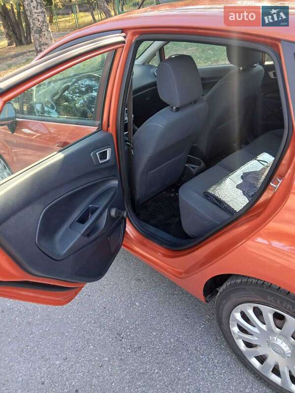 Хетчбек Ford Fiesta 2011 в Запоріжжі